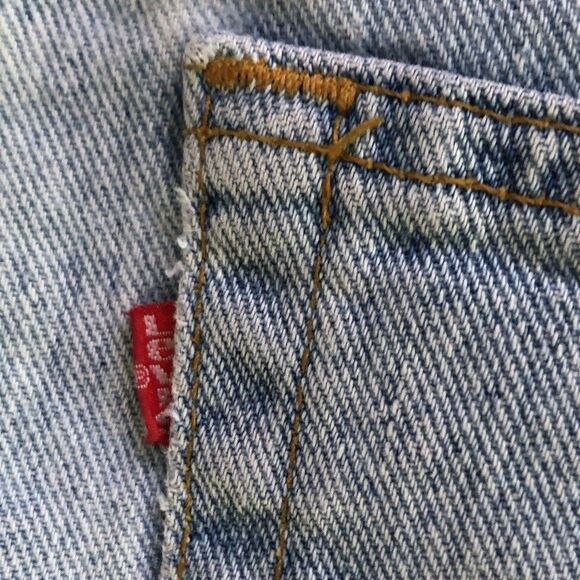 VTG Levis 554 Relaxed 90s Jeans Mens 34x32 Baggy Wide Leg Light Wash USA Made - Picture 7 of 13